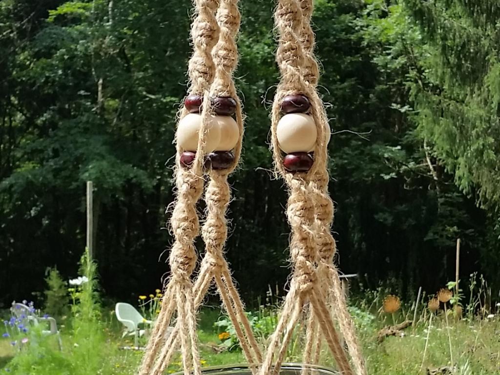 Atelier d'initiation au macramé avec Nathalie