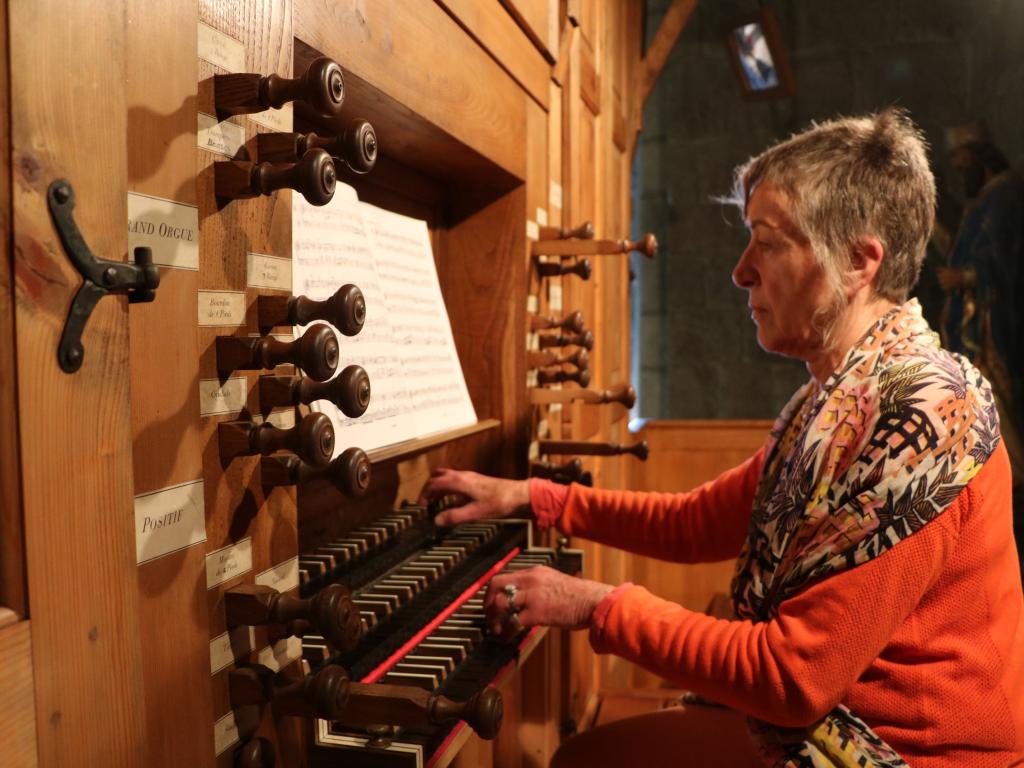 Visite et audition de l'orgue