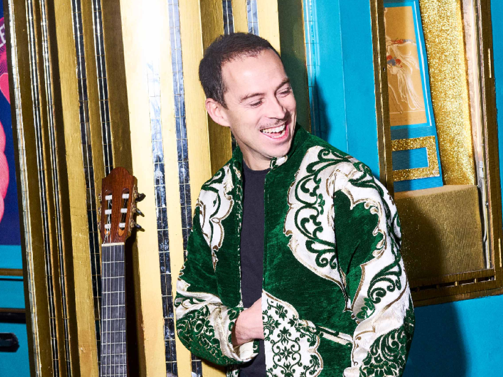 Festival de la Vézère: Thibault Cauvin, guitare (Esplanade Grange rouge Turenne)