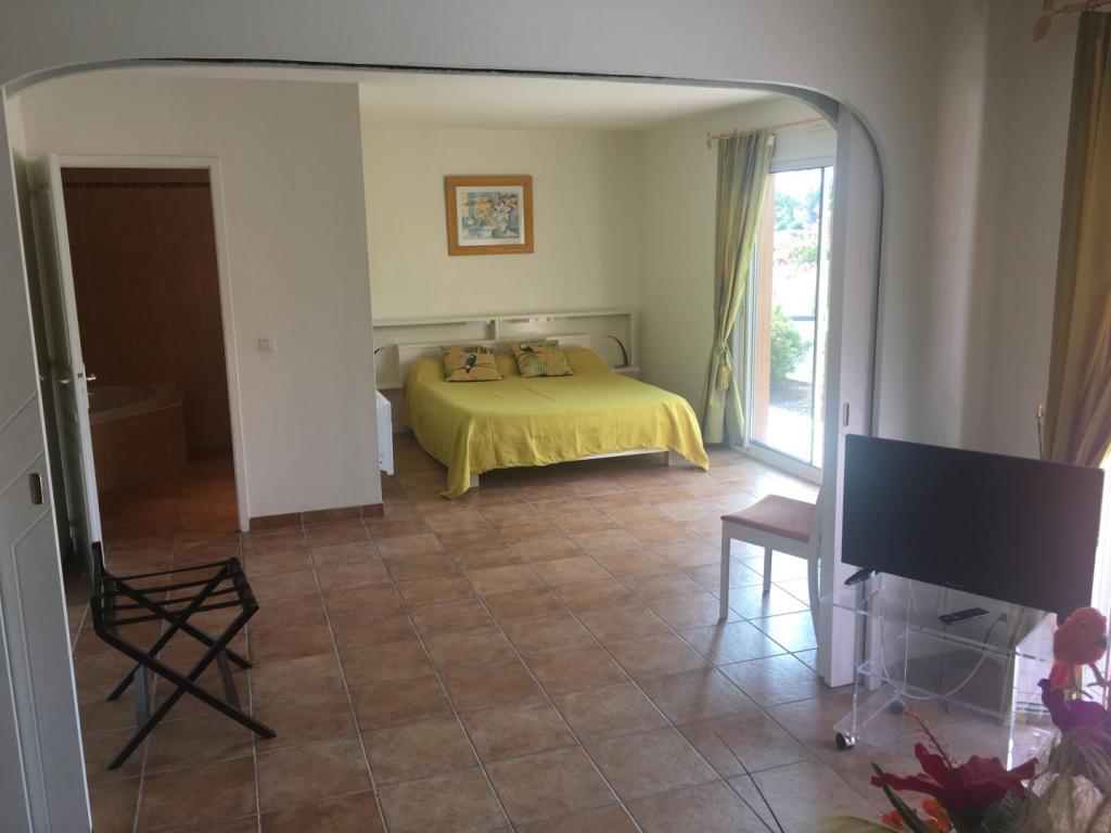 Chambres d'hôtes Gîtes de France  - Réf : 19G2780 Chambres d'hôtes Gîtes de France  - Réf : 19G2780