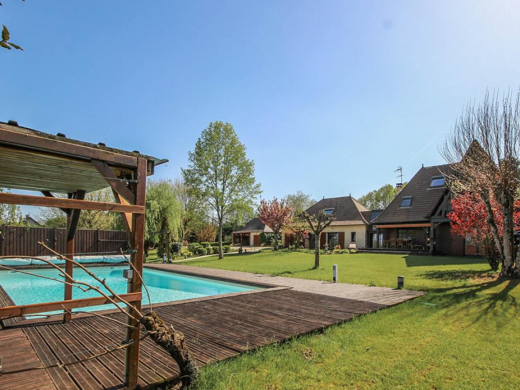 Location Bayat pour 5 personnes