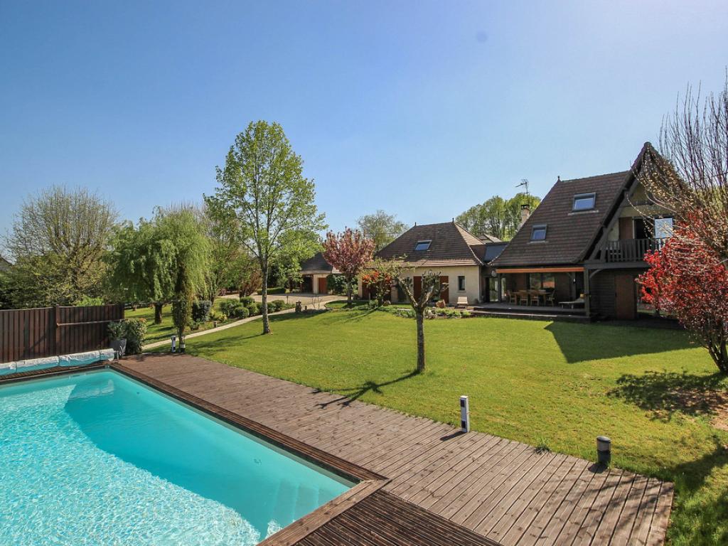 Location Bayat pour 5 personnes