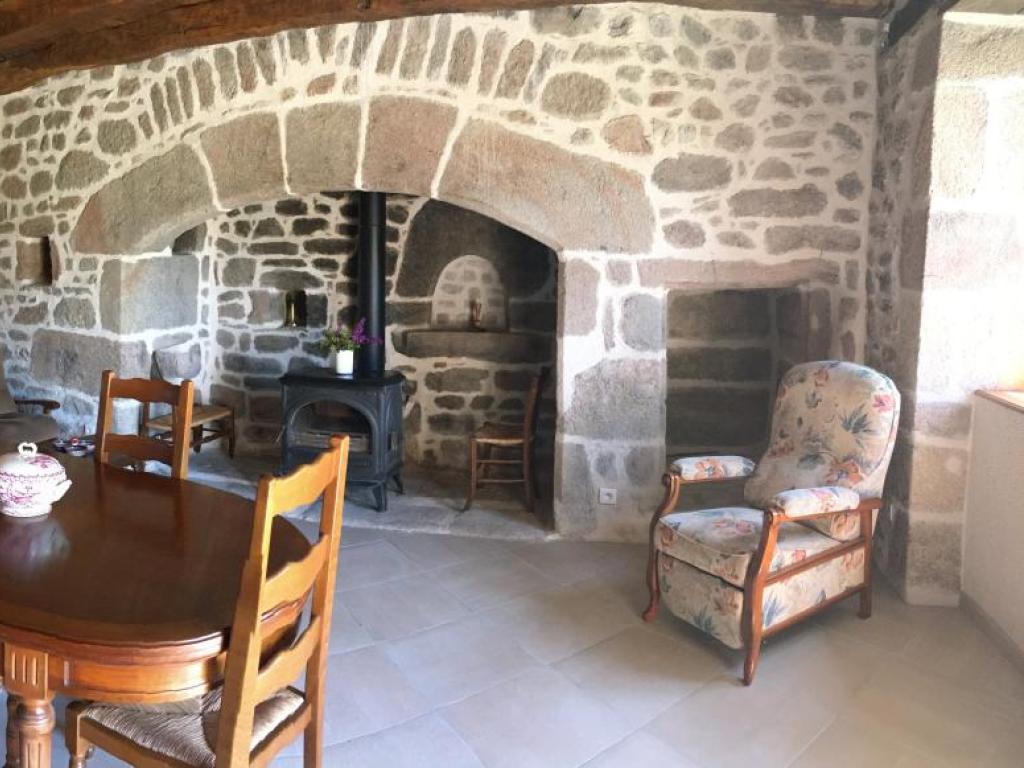 Au Fil de la Dordogne, Découverte de la Corrèze en Xaintrie