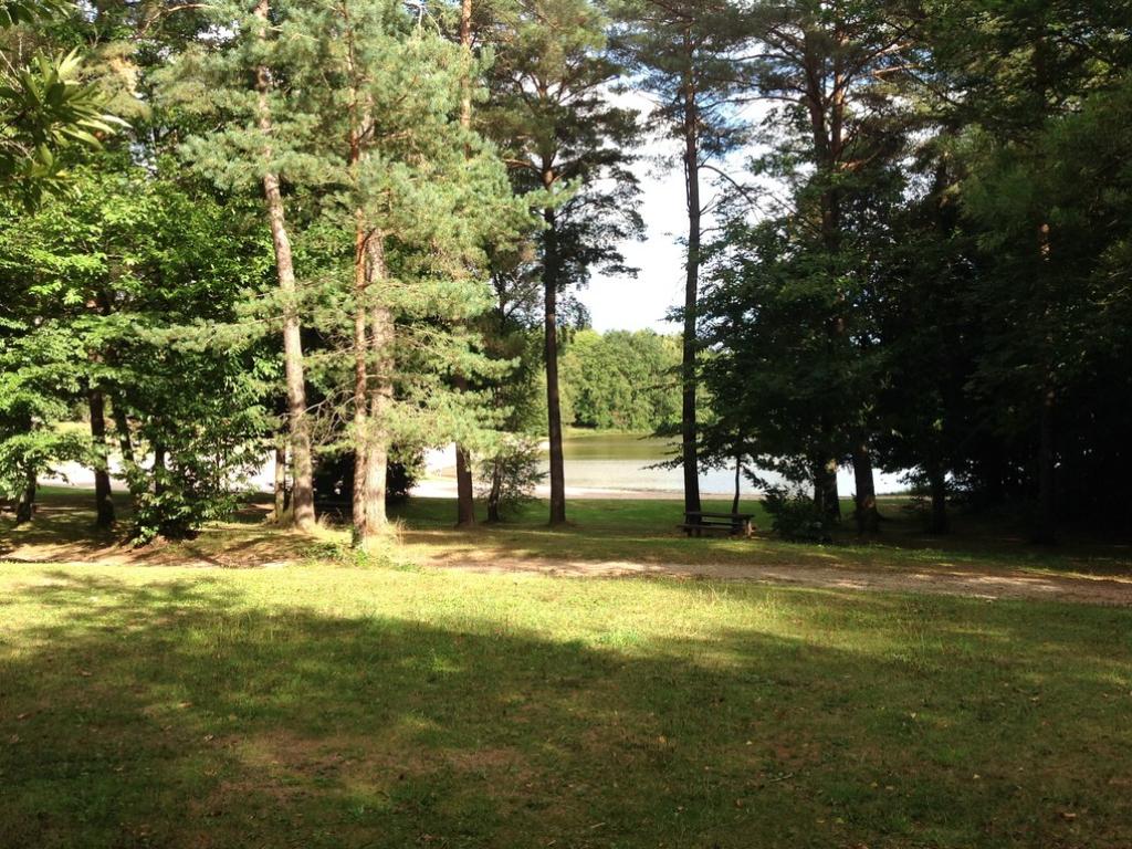 Aire de pique-nique du Lac du Coiroux