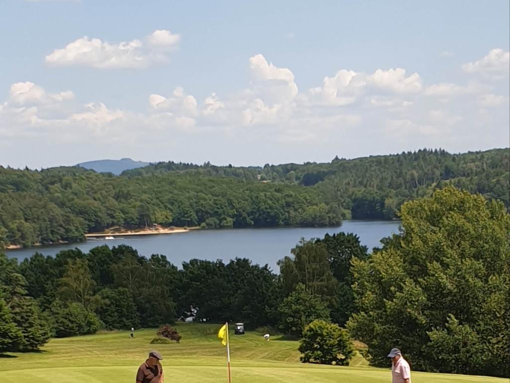 Golf de Neuvic d'Ussel