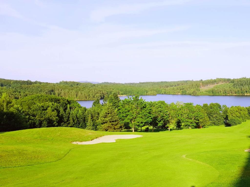 Golf de Neuvic d'Ussel