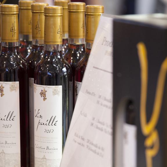 Vin marché de Brive - Photo Brigitte Beaudesson / Brive Tourisme Vin marché de Brive - Photo Brigitte Beaudesson / Brive Tourisme