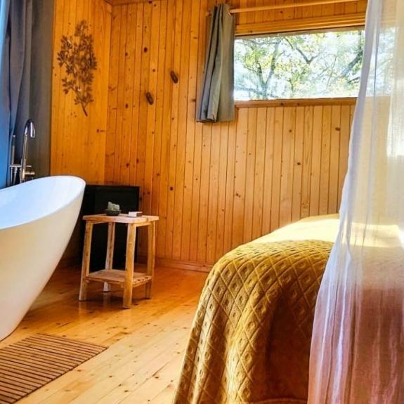 Cabanes©Hêtre sous le Charme