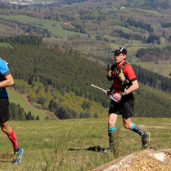 Base Uni'Vert Trail Millevaches Monédières - Photo ClubVézèreMonédières Base Uni'Vert Trail Millevaches Monédières - Photo ClubVézèreMonédières