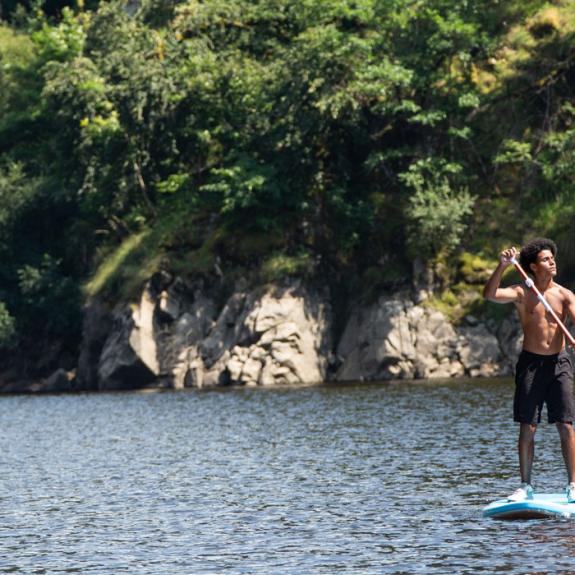 Stand up paddle en Corrèze - Photo Malika Turin
