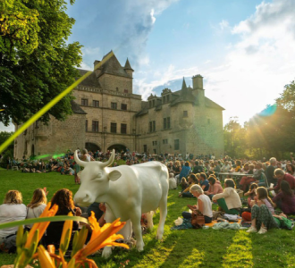 Apéro-concert au château de Sédières