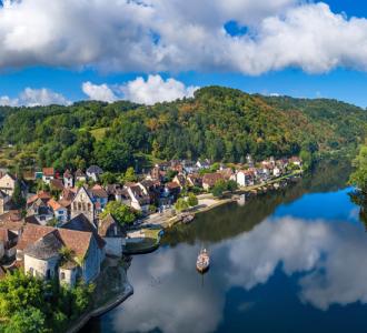 Beaulieu-sur-Dordogne ; ©Vent d'Autan