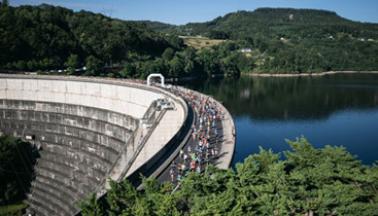 Aquaterra : Trail, hike and swimrun at Bort les Orgues