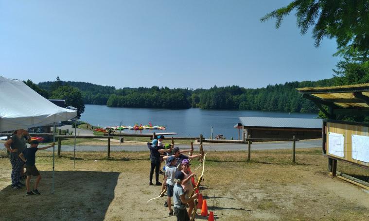 Tir à l'arc 3D Libre : BASE Sports Loisirs Vézère - VOUTEZAC - Tourisme  Corrèze