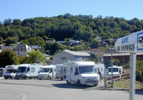 Aire d'accueil de camping-cars de Bort les Orgues_1