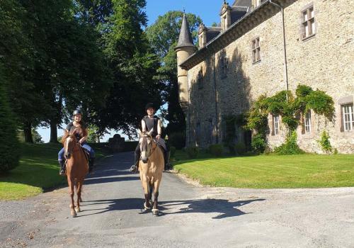 A_cheval_autrement1 | © Caroline Poulain A_cheval_autrement1