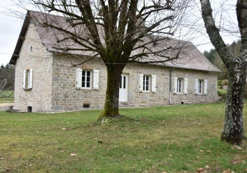 Le hameau de Donnedevie_1 | RIVIERE Le hameau de Donnedevie_1