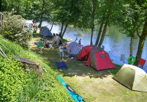 Camping en bord de Dordogne - Camping le Vaurette - Argentat - Vallée de la Dordogne_1