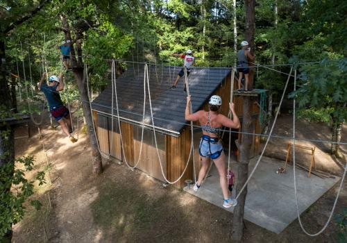 Parcours acrobatique en hauteur_1