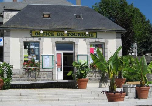 Bureau d'Information Touristique de Haute Corrèze à Ussel_1