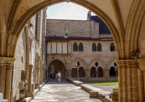 Cloître de la cathédrale_1 | ©OT Tulle en Corrèze Cloître de la cathédrale_1