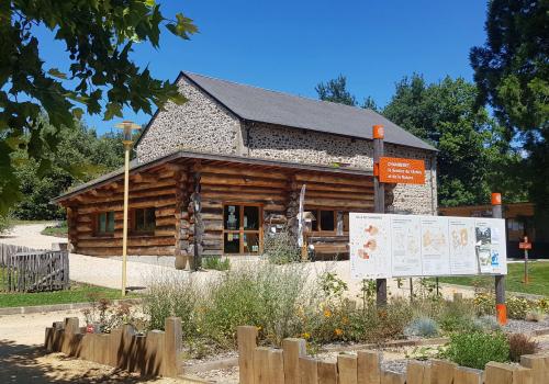Maison de l'arbre et de la nature_1 | ©Mairie de Chamberet Maison de l'arbre et de la nature_1