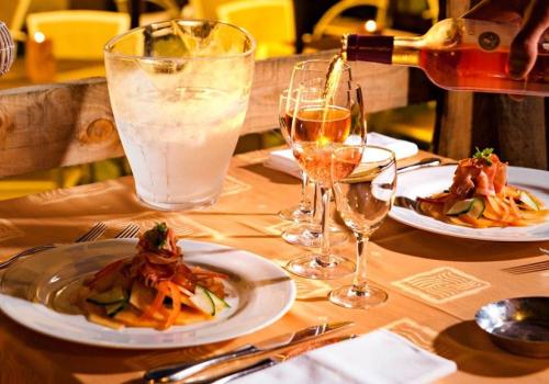 RESTAURANT_LA_TABLE_DE_CATHERINE_BEAULIEU-SUR-DORDOGNE_2_1 | ©Le Beaulieu RESTAURANT_LA_TABLE_DE_CATHERINE_BEAULIEU-SUR-DORDOGNE_2_1