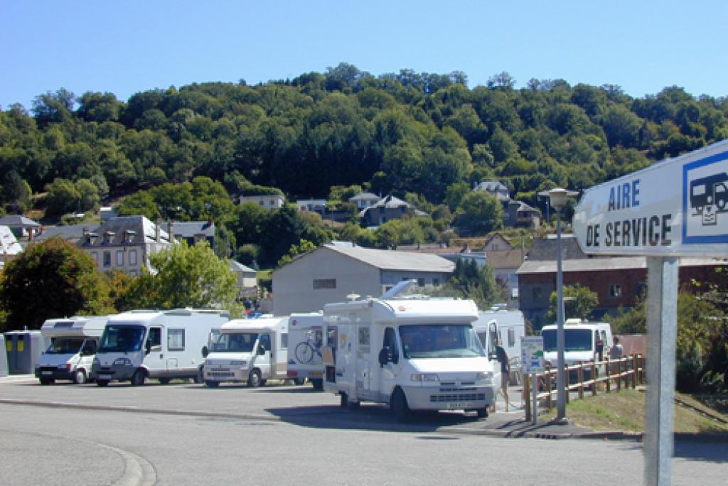 Aire d'accueil de camping-cars de Bort les Orgues