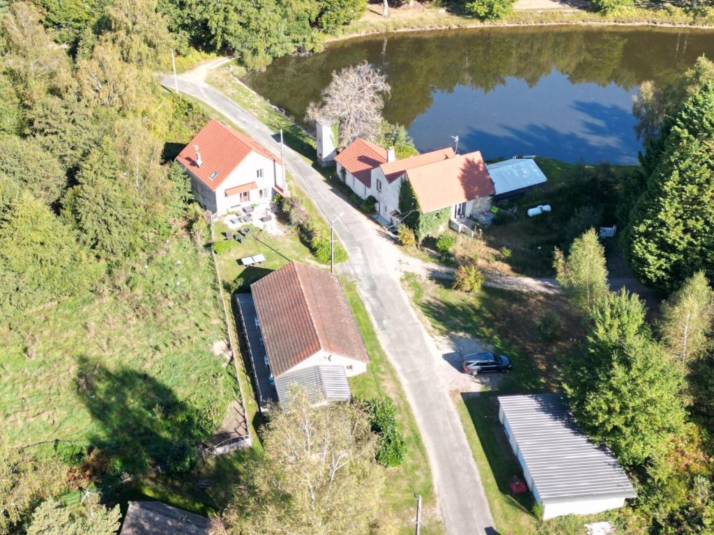 Aire d'accueil de camping-cars du Moulin de Lachaud