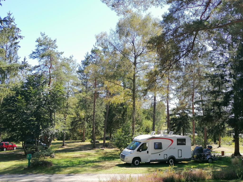 Aire de Camping-cars Aux portes des Mille Sources