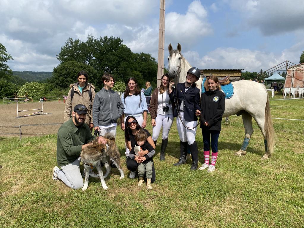 Écurie  Du  Pradeaux