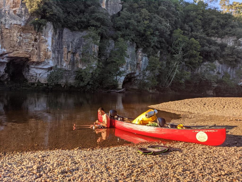 Loisirs Evasion 19 - Canoës