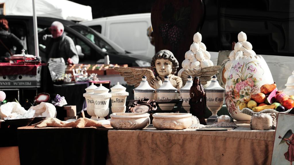 Vide grenier à Queyssac les vignes