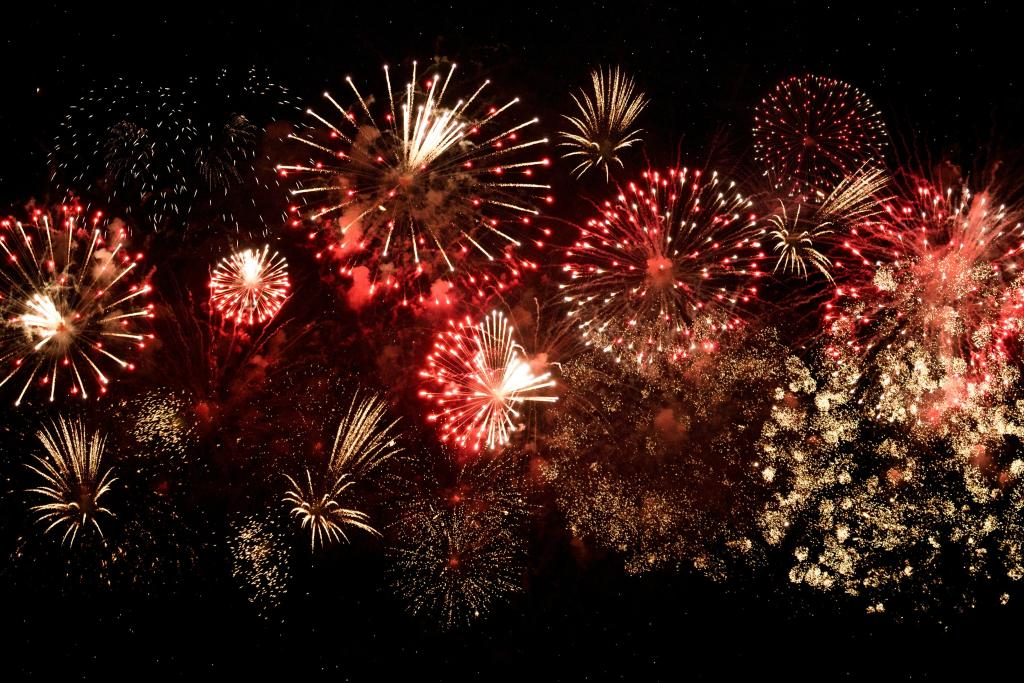 Feu d'artifice à Sérilhac