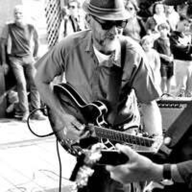 Concerts dans le cadre du marché nocturne de Meyssac