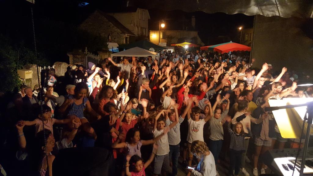 Marché de producteurs de pays "Bienvenue à la ferme"  festif et gourmand de Monceaux-sur-Dordogne