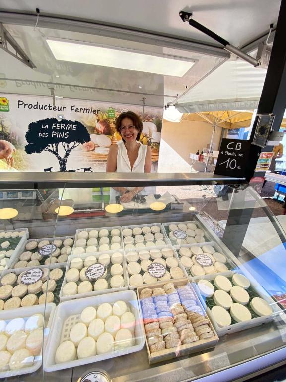 Marché des Producteurs de Pays de Chartrier-Ferrière