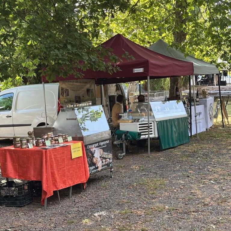 Marché des Producteurs de Pays Voutezac - Le Saillant