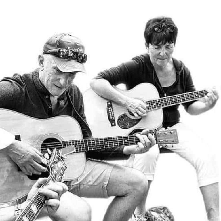 Domaine de Sédières : Sieste musicale avec Folkways Duo