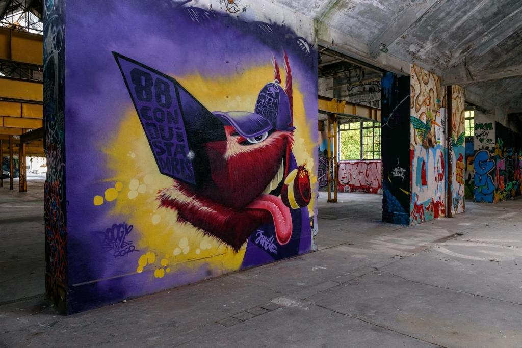 Street art et graffitis à Uzerche