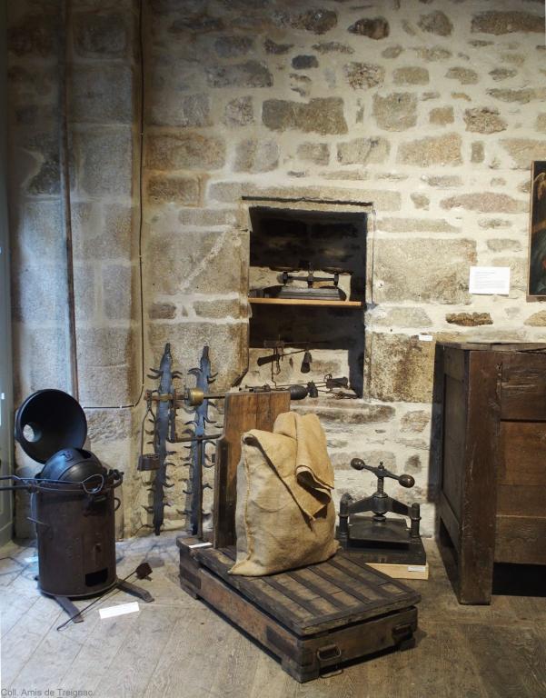Exposition arts et traditions populaires de la Haute Vézère