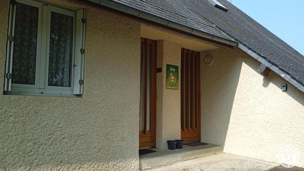 Ensemble de 8 Gites