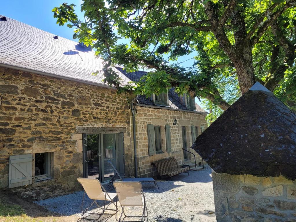 Gîte des Sources (spa intérieur)