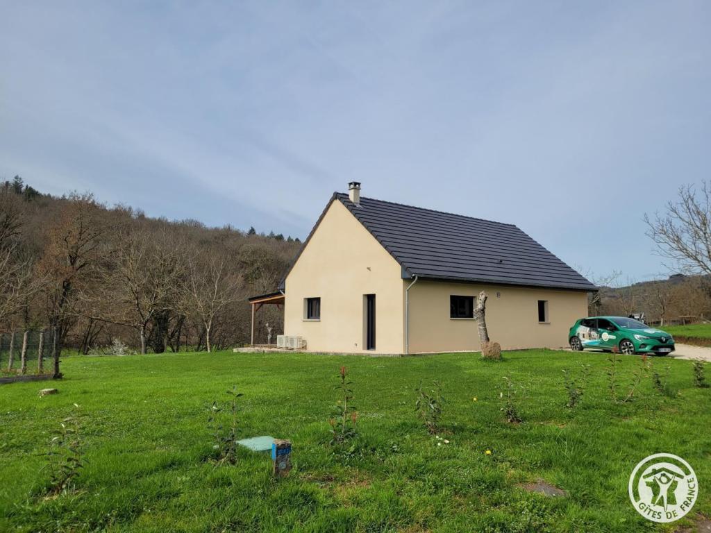 A l'ombre des Noyers