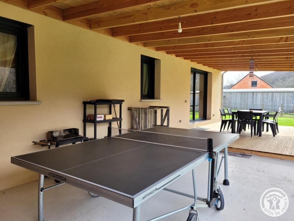 A l'ombre des Noyers