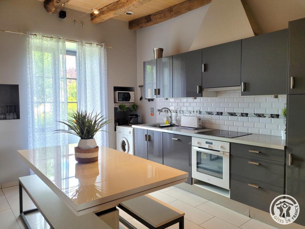 Location Gîtes de France à Queyssac-les-Vignes