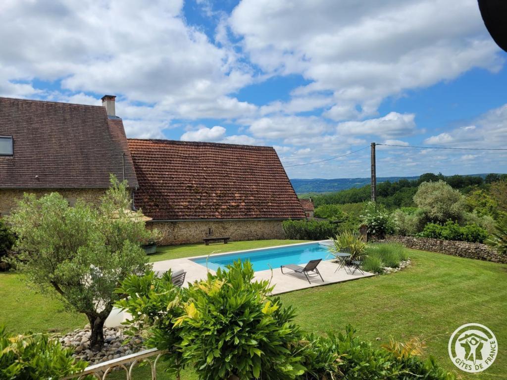 Location Gîtes de France à Queyssac-les-Vignes