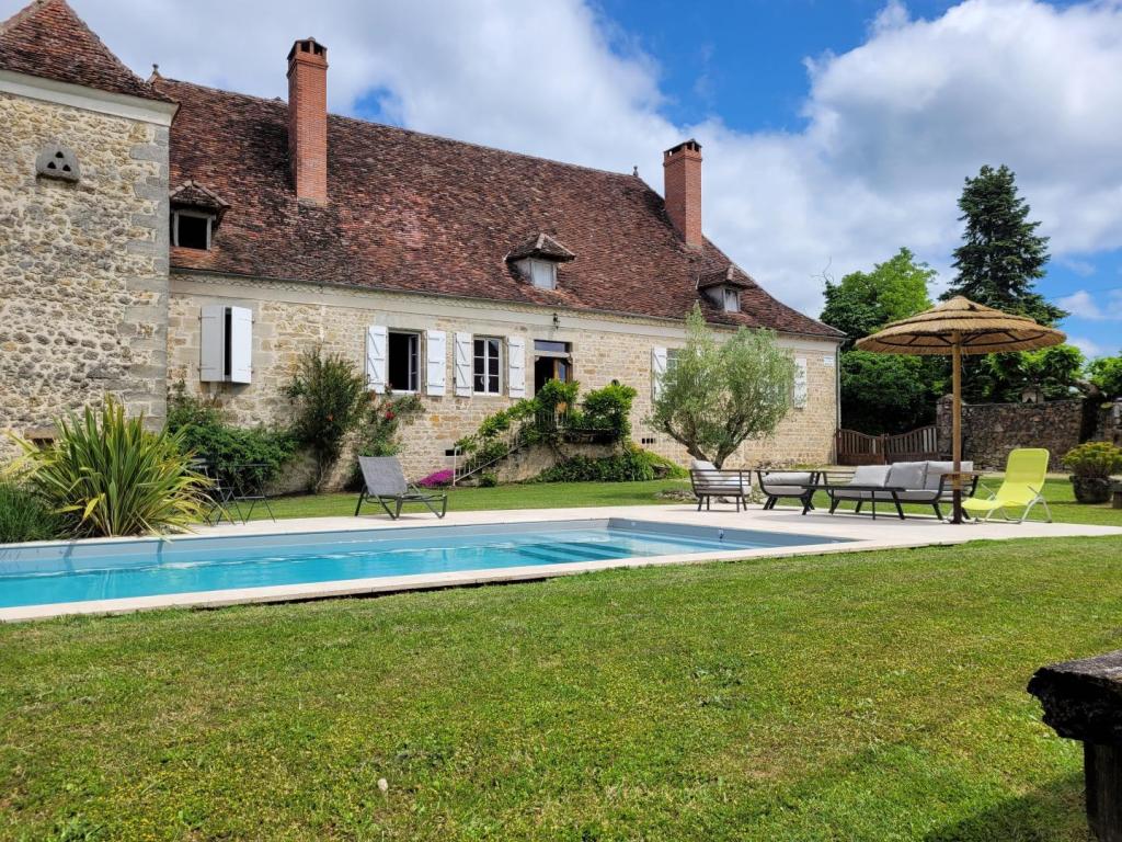 Location Gîtes de France à Queyssac-les-Vignes