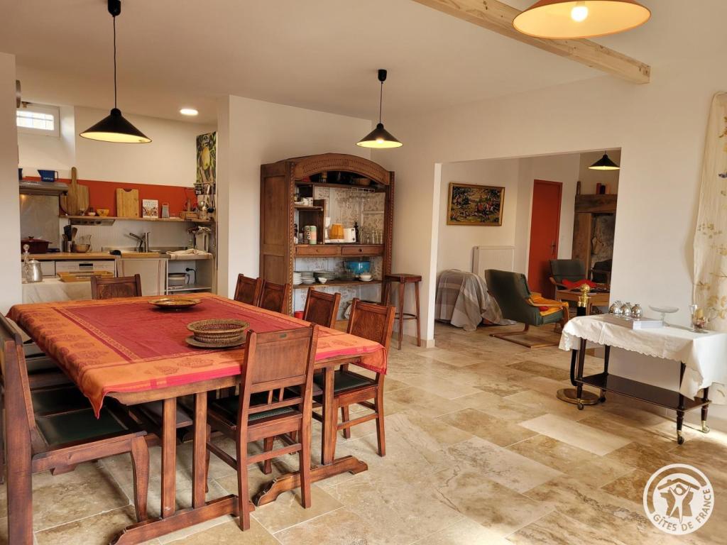 Gîte les Pipistrelles 19-6 personnes