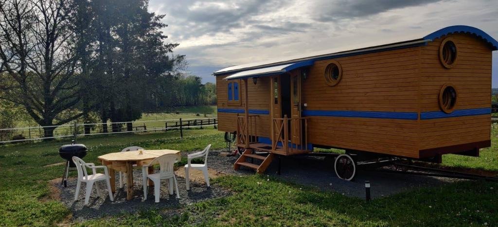 Les roulottes cavalières